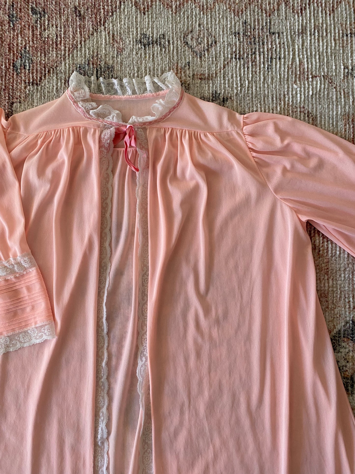 Vintage 1950’s Bubblegum Pink Peignoir